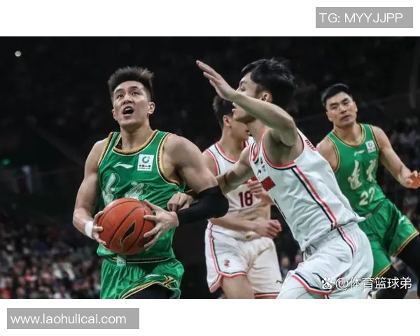 足球明星防守排名揭晓谁是最佳后卫与守门员的巅峰之选